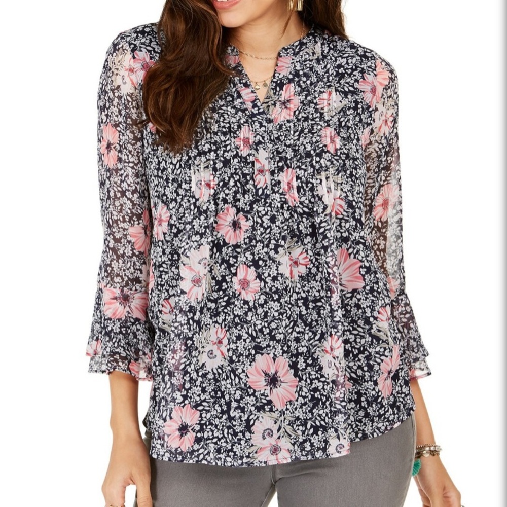 Charter Club Printed Pin tuck blouse